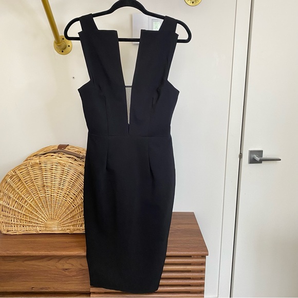 Solace London Dresses & Skirts - SOLACE London 🇬🇧 - « Conquest » midi black dress - size 10 UK / 6 US